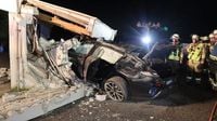 Unfall am Hockenheimring: Luxus-BMW mit 530 PS kracht gegen in Kassenhaus