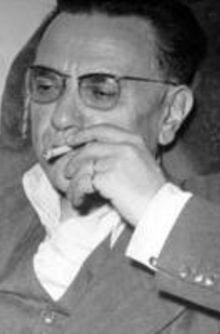 Nurullah Ataç
