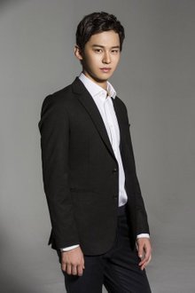 박철현