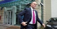 Finding chair for grooming gangs inquiry could take months – Government source