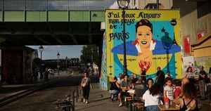 Paris Honors Josephine Baker With New Mural