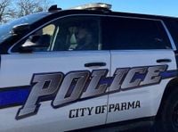 Child, 2, in shopping cart seriously injured in hit-in-run in Parma parking lot