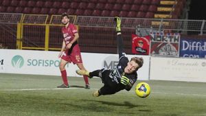 Pontedera Falls 1-0 To Torres Amidst Fierce Competition