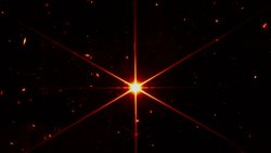 Bir Yıldızın Yalnızlığı: Her Yıldızın Bir Gezegeni Var mı?