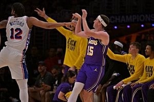 Reaves Ignites Lakers Comeback Win Over 76ers