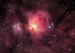 M42: Orion Bulutsusu’nun İnce Kıvrımları