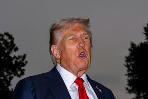 Trumps Meme Tactics And Mass Layoff Plans Deepen Shutdown Crisis