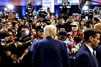 Trump vs Media: Critics warn of first amendment threats | Caliber.Az