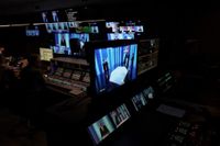 Przed pierwszą turą wyborów kilka debat prezydenckich; pierwsza z nich - w poniedziałek. Pierwsza z nich w poniedziałek