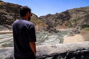 Tehran Faces Historic Water Crisis As Evacuation Looms