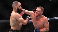 UFC 315 full card results: Jack Della Maddalena wins gold, Valentina Shevchenko retains her title | Sporting News