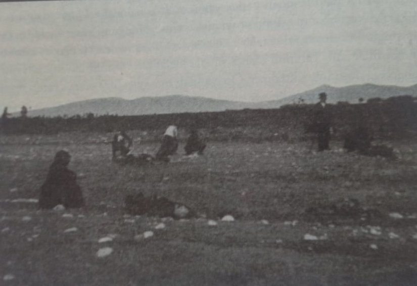 Doksat Kurbanların Cesetleri