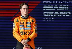 Oscar Piastri Emerges As 2025 Formula 1 Title Contender