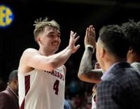 Alabama “dodged a bullet” with Grant Nelson injury ahead of NCAA Tournament