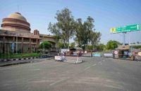 Pakistan sends back 14 Indian pilgrims for being Hindus