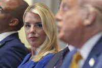 Pam Bondi dodges easy question about Trump and Epstein