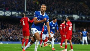 Everton Thrives Under Moyes With 4-0 Victory And Transfer Buzz