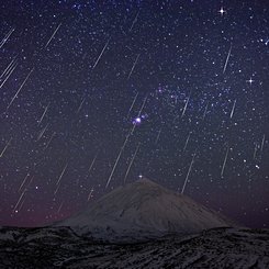  Geminid Meteors over Teide Volcano 