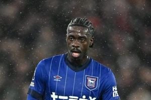 Axel Tuanzebe Set For Premier League Return With Burnley