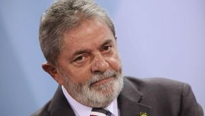 Lula Facing Major Approval Drop, Polls Indicate