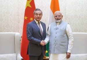 India And China Begin Thaw With High Stakes Talks