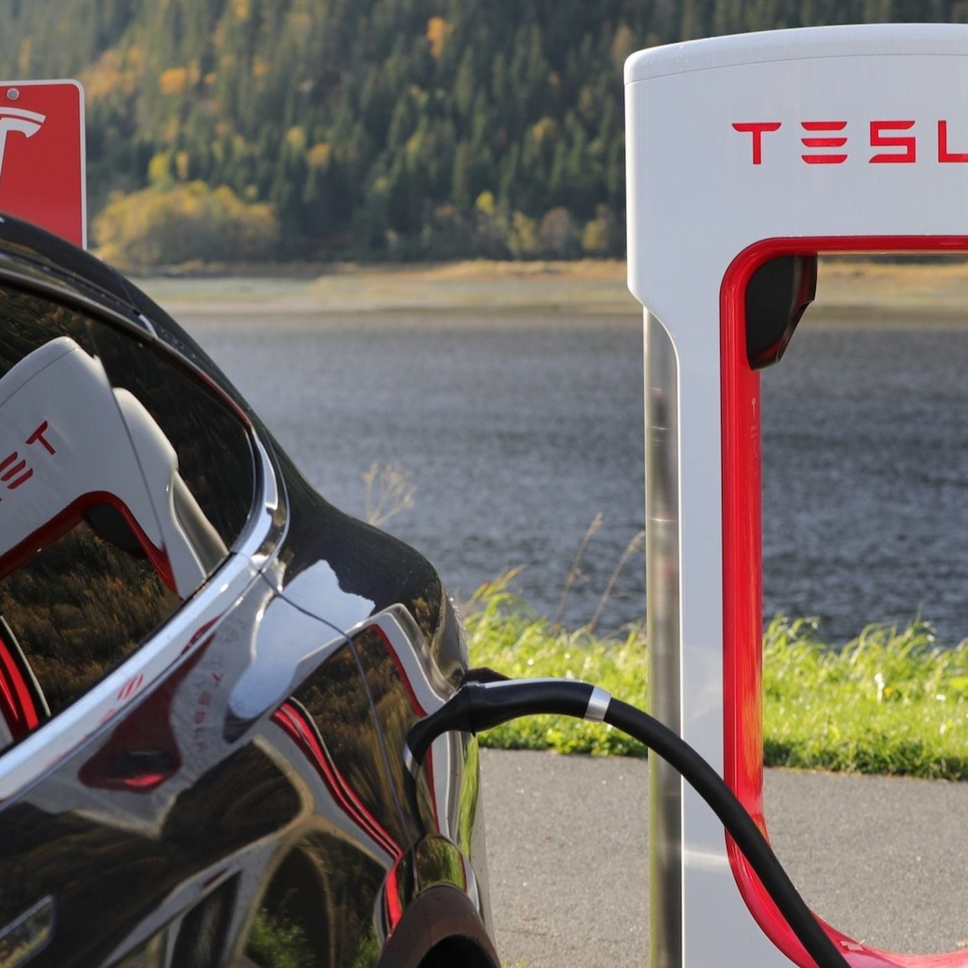 Elektrikle Çalışan Arabalar Çevre Kirliliğine Daha Çok Neden Oluyor mu?