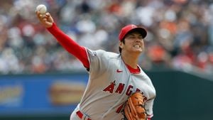 Ohtani And Nagashima Unite For Secom's Dream Showdown