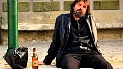 Kötü Olayları Unutmak İçin İçki İçmek, Sandığınızın Aksine Hatırlamanıza Yardımcı Oluyor!