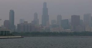 Canadian Wildfire Smoke Drives Chicago Air Quality Crisis