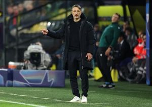 Manchester United And Bayern Munich Set For Vlahović Transfer Battle