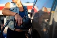 Benzine- en dieselprijzen dalen tot het laagste peil sinds 2021