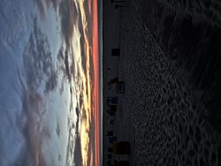 Neden bu gökyüzü burada her akşam kırmızı oluyor? 
Konum Almanya Juist İnsel?