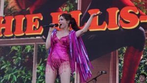 Sophie Ellis-Bextor Shines At Royal Variety Performance 2024