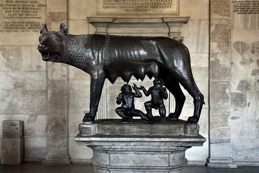 Roma'nın simgei olan kurt