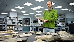 İlkel İnsanlar Kemik Aletleri Sanılandan 1 Milyon Yıl Daha Önce Kullanmaya Başladı!