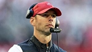 Packers Hire Jonathan Gannon To Lead Defense In 2026