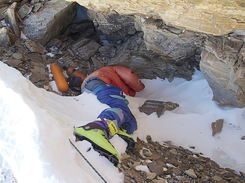 Yeşil Bot (İng. Green Boots), Everest Dağı'nın kuzeydoğu ana sırt yolunda bir dönüm noktası haline gelen bölgede, kimliği belirsiz bir dağcının cesedine verilen addır. Cesedin 1996'da Everest'te ölen Hintli bir dağcı olan Tsewang Paljor olduğuna inanılıyor. Yeşil Bot terimi, ayaklarındaki yeşil dağcılık botlarından geliyor.