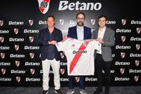 River Plate ficha a Betano como 'main sponsor'