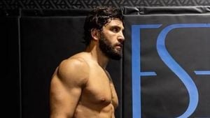 Arman Tsarukyan Declines UFC Fight Over Disrespectful Offer