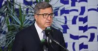 Escândalo do INSS: deputado do União apresenta projeto que proíbe desconto automático em benefícios