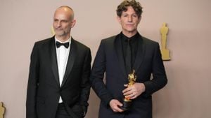 Jonathan Glazer Wins César For Best Foreign Film With La Zone D'Intérêt