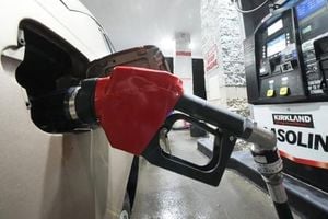 Gas Prices Drop Below Three Dollars Nationwide