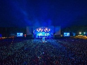 Kid Rock Urges US Ticket Price Caps Amid UK Reform