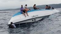 Australian woman killed on Bali snorkelling tour as boat capsizes