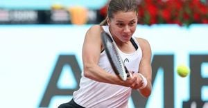 Maja Chwalińska Falls To Maria Sakkari In Rome Qualifier