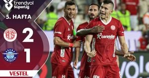 Adana Demirspor Upsets Beşiktaş 2-1 For First Win