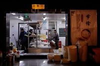 Too many cooks, not enough diners: China’s restaurant boom goes bust