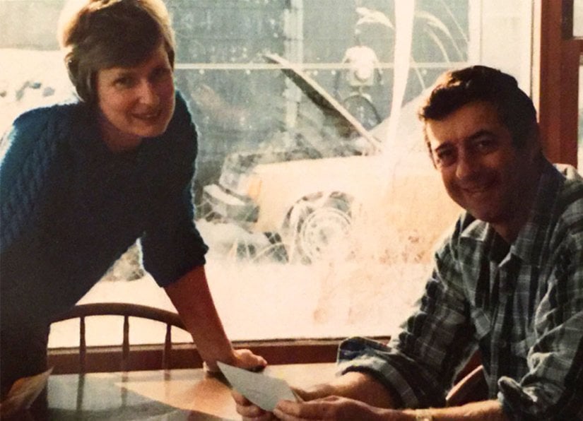 Marge ve Jerry Selbee, 1974 yılında mutfak masalarında...