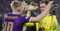Strafschoppenheld Jari De Busser van Go Ahead Eagles ziet jongensdroom uitkomen: ’Ik speelde een spelletje’