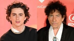 Timothée Chalamet Wins SAG Award For Bob Dylan Role